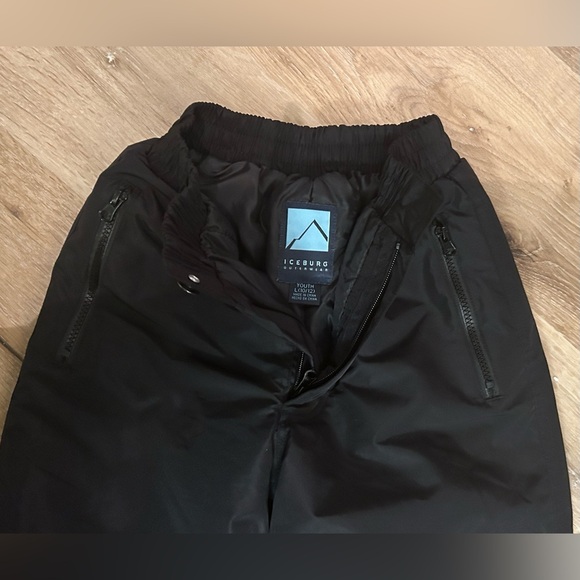 Iceburg Outerwear Black Snow Pants Snowboard Ski Size Youth L 10-12 - Picture 5 of 6